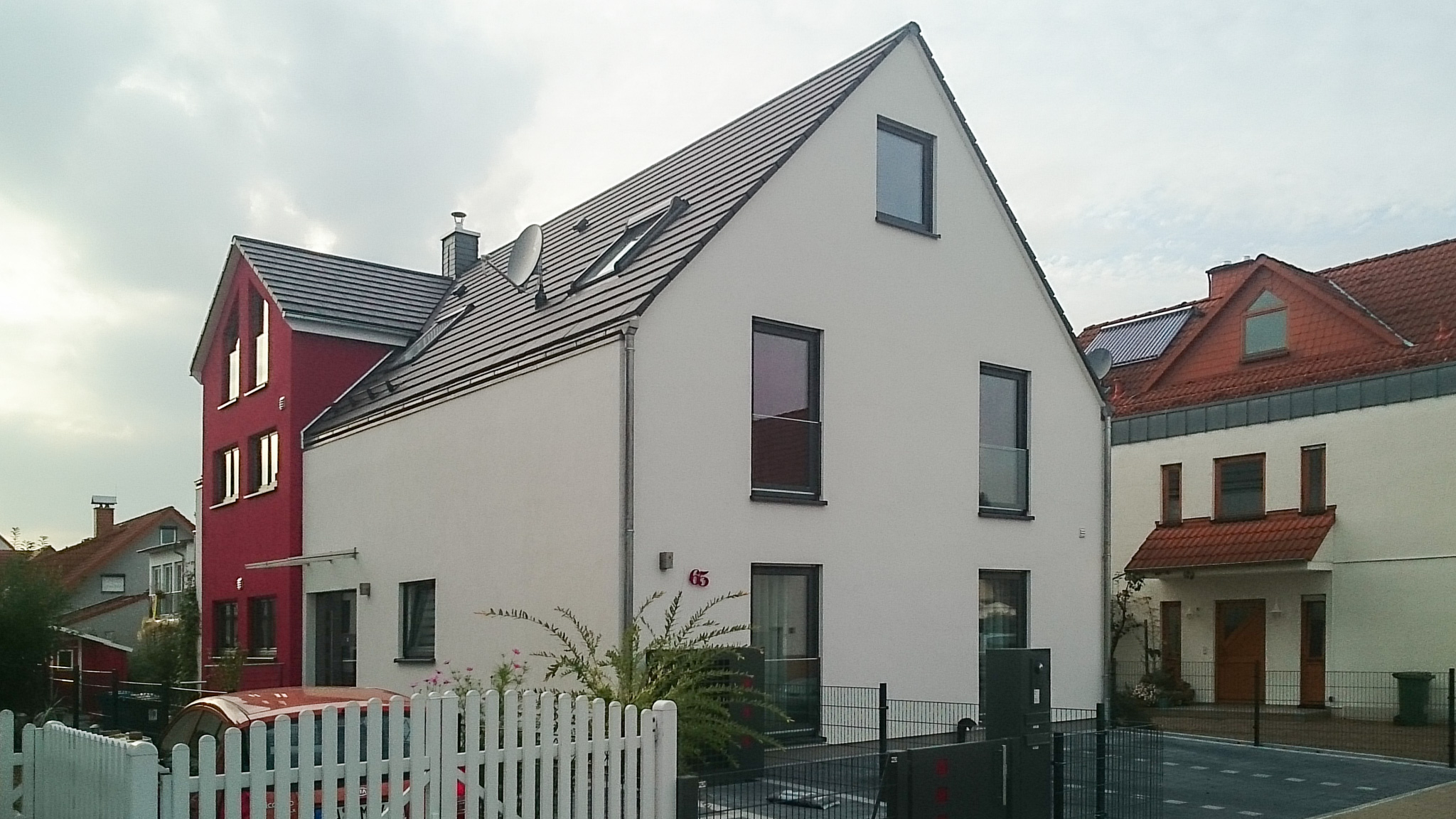 Bild 1: Zweifamilienhaus, �kologisches Bauen