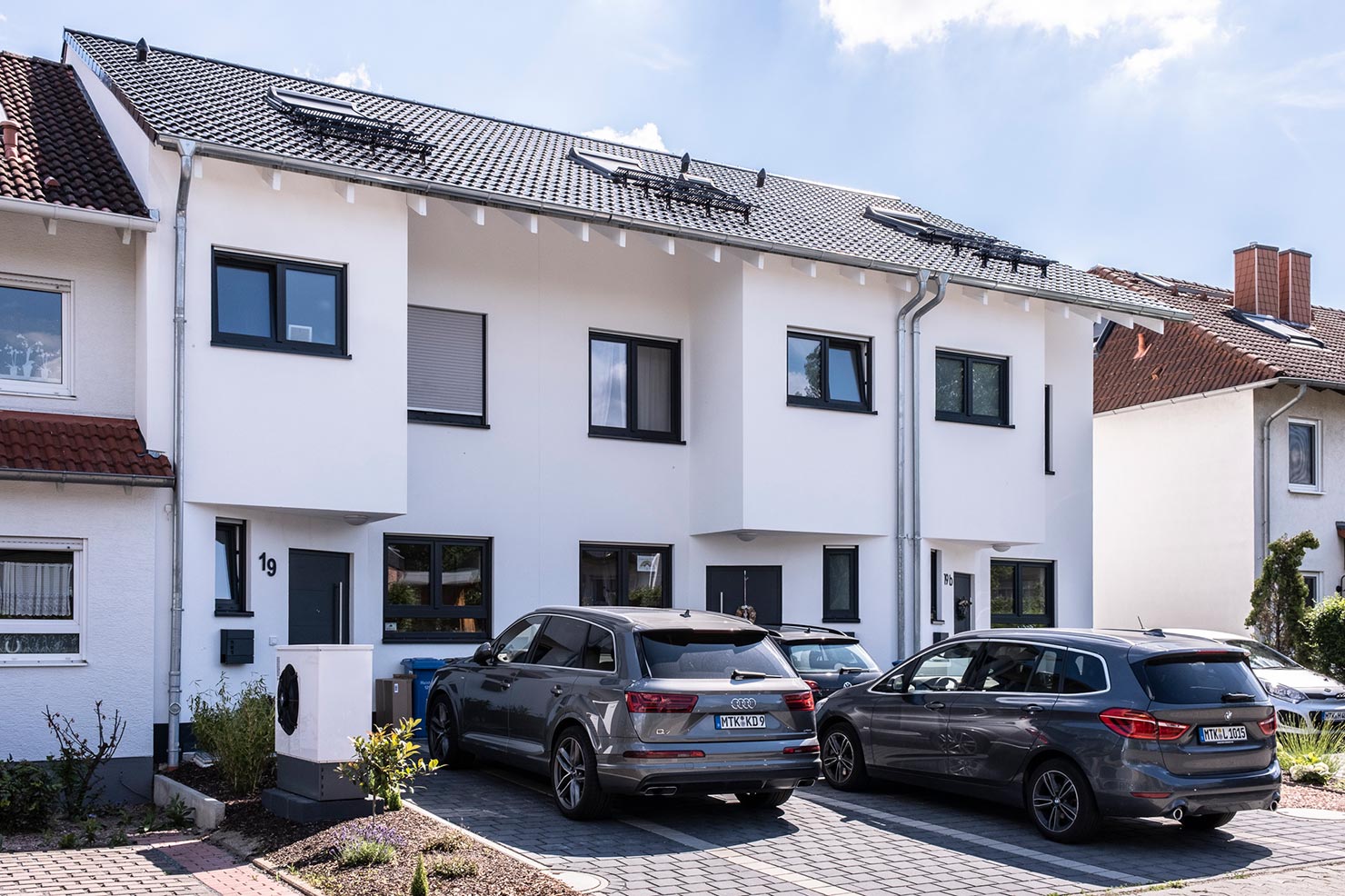 Bild von Reihenhäusern in der Rhönstraße | Moderne Reihenhäuser, nachhaltige Architektur