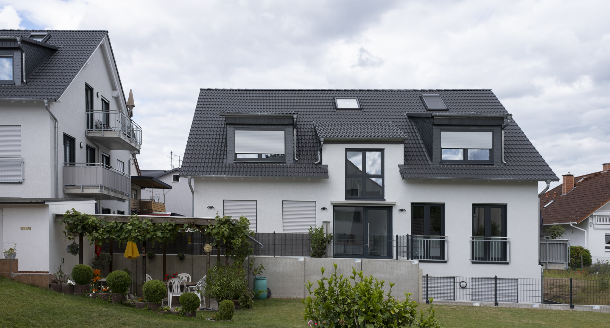 Bild 4: Seitenansicht des altersgerechten Mehrfamilienhauses