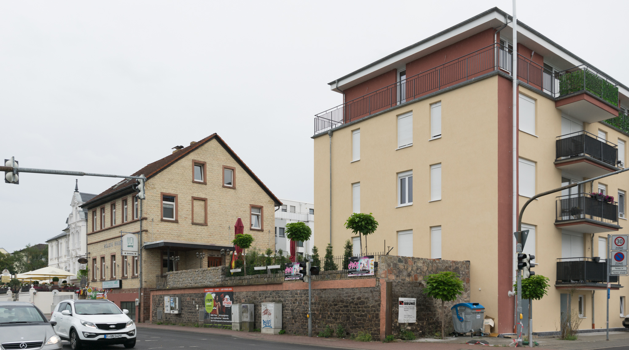 Bild 1: Mehrfamilienhaus Griesheim