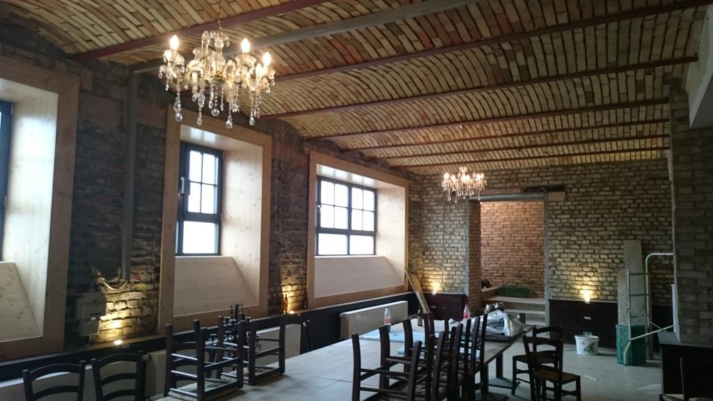 Bild 4: Weinbar Innenansicht